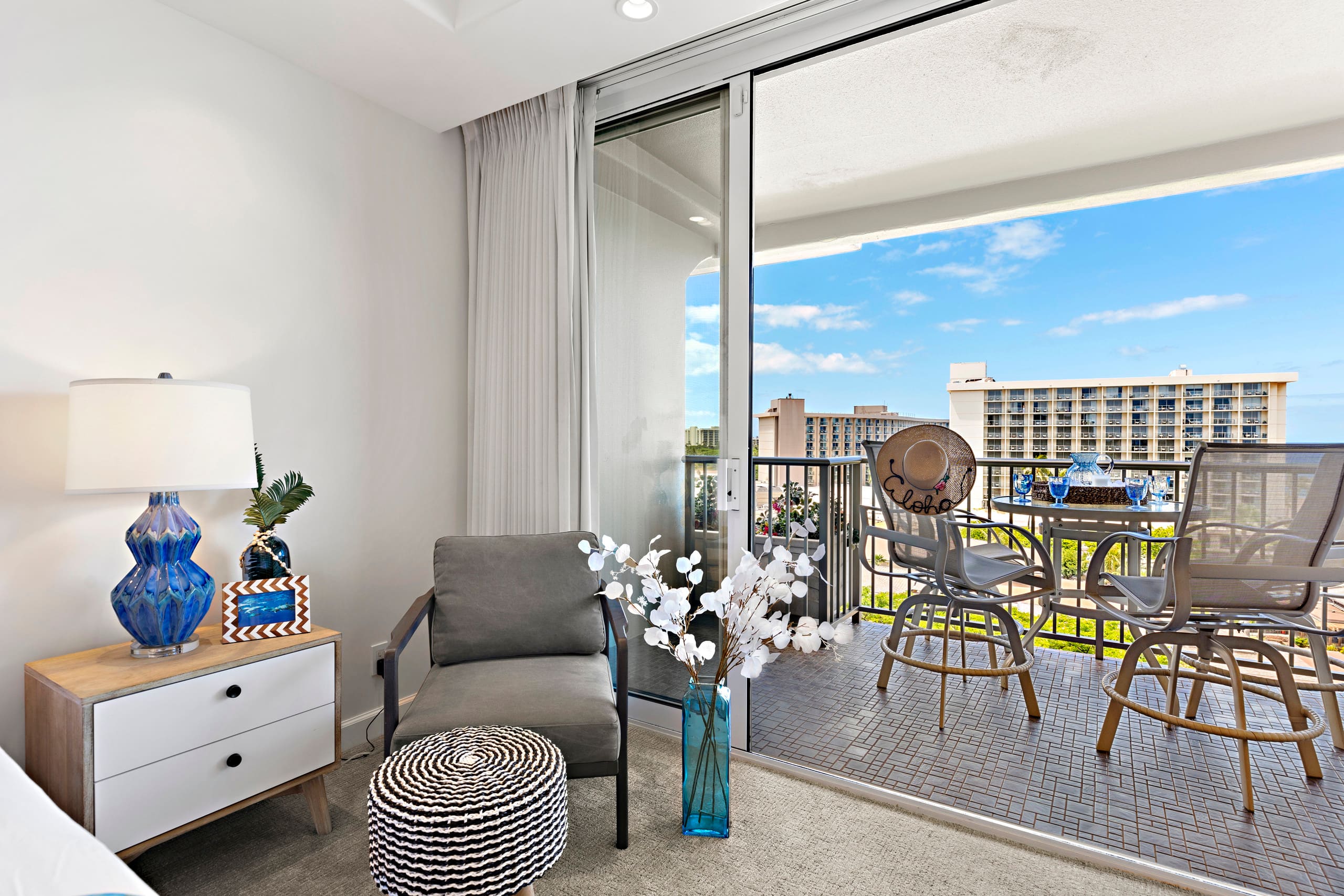 Condo in Lahaina · ★4.83 · Studio · 1 bed · 1 bath - Image 12