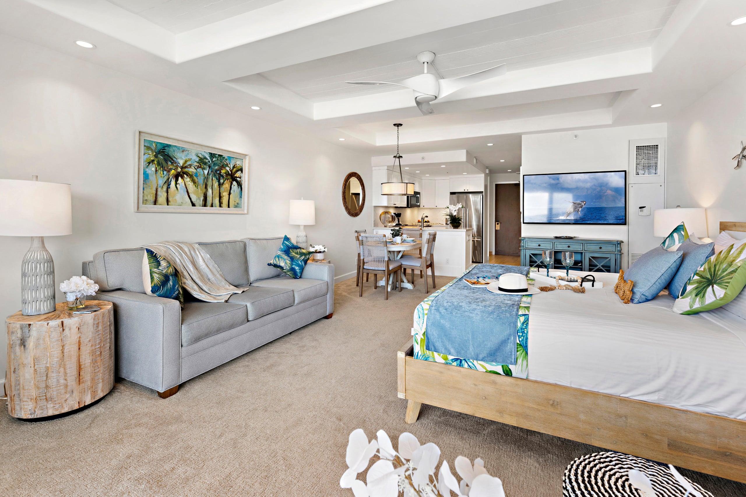Condo in Lahaina · ★4.83 · Studio · 1 bed · 1 bath - Image 10
