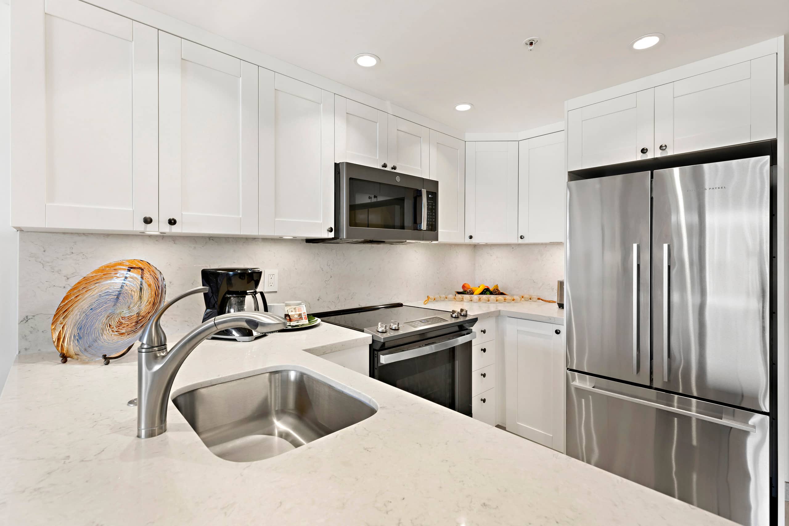 Condo in Lahaina · ★4.83 · Studio · 1 bed · 1 bath - Image 19