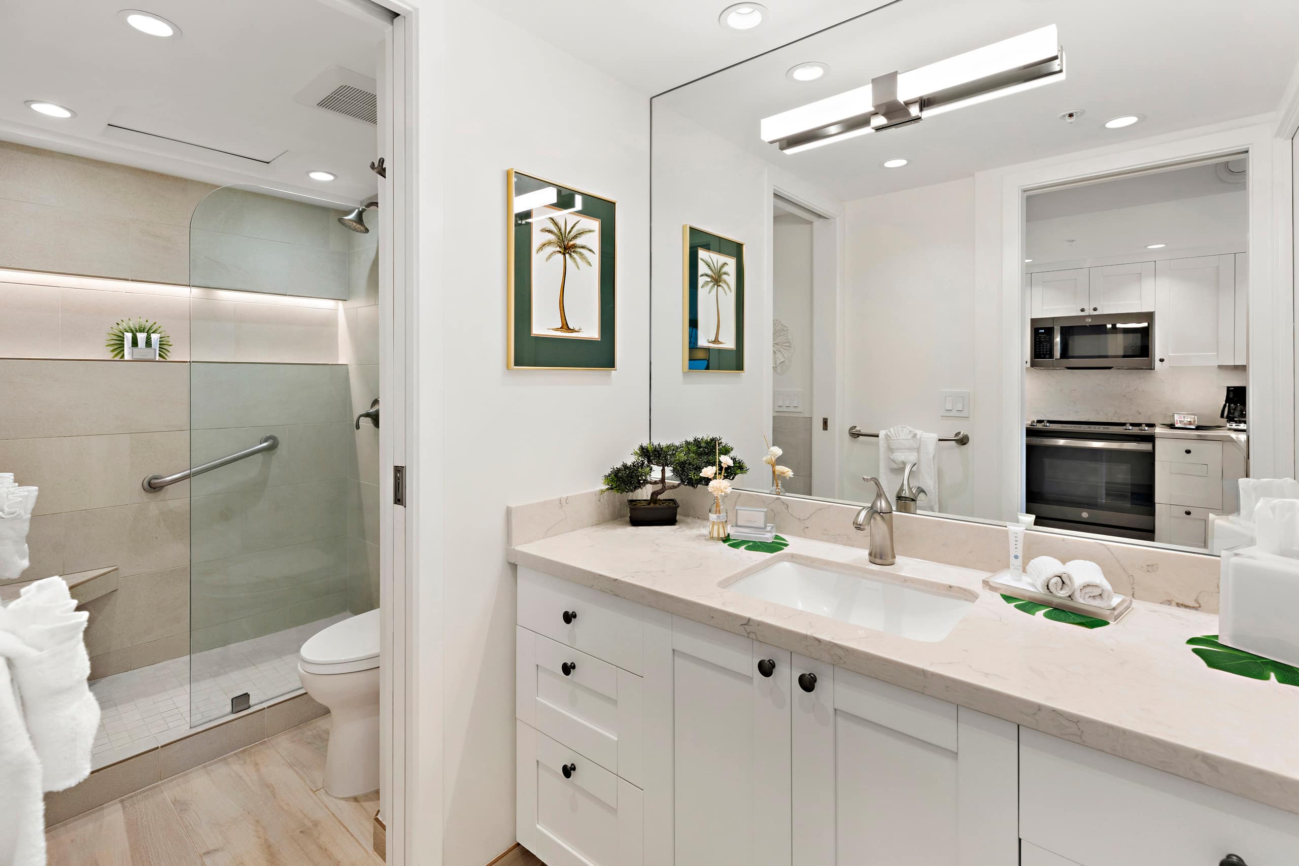 Condo in Lahaina · ★4.83 · Studio · 1 bed · 1 bath - Image 21