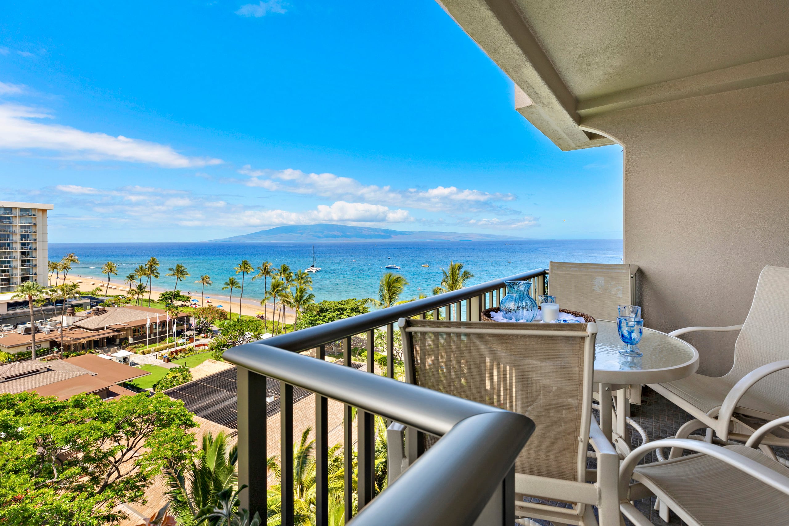 Condo in Lahaina · ★4.83 · Studio · 1 bed · 1 bath - Image 1
