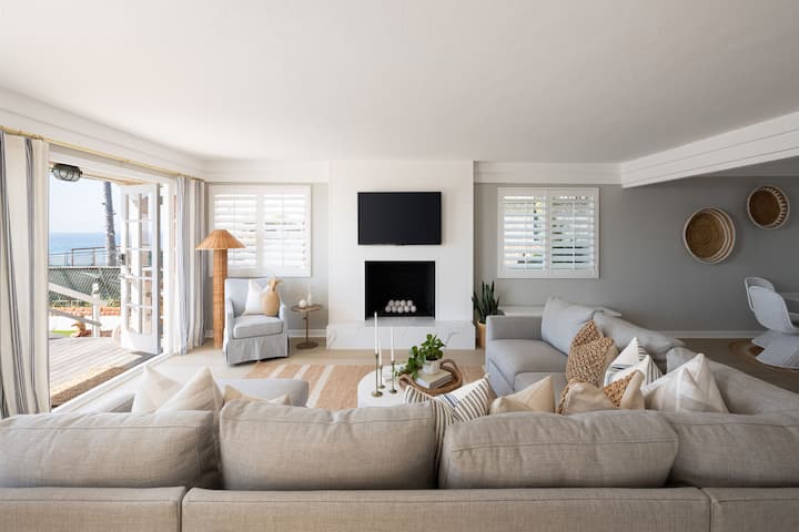 Large Oceanfront Home | Hot Tub | Game Room | Ac - San Diego, CA