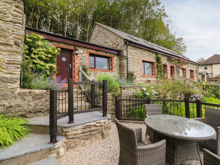 Honeysuckle Cottage - Barnstaple