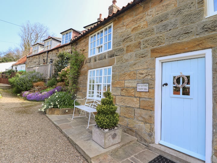 The Cottage - Sandsend