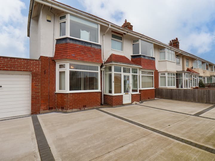Belvedere House - Bridlington