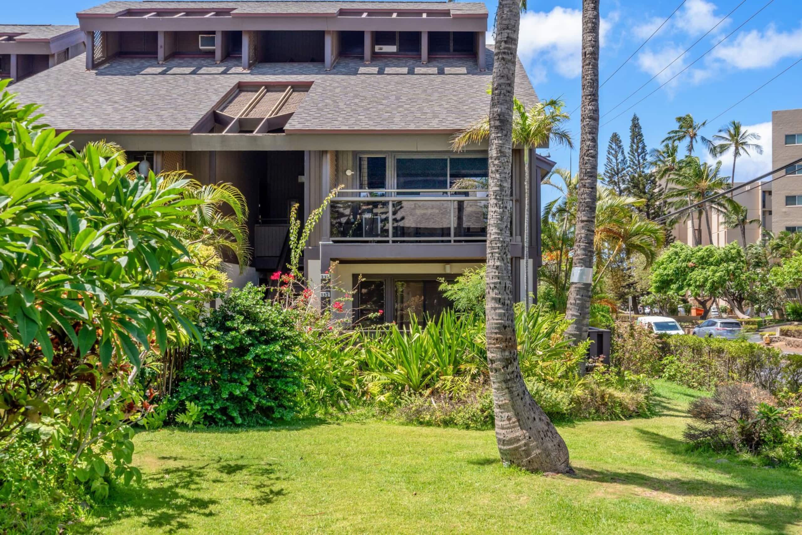 Condo in Kihei · ★4.67 · 2 bedrooms · 3 beds · 2 baths - Image 37