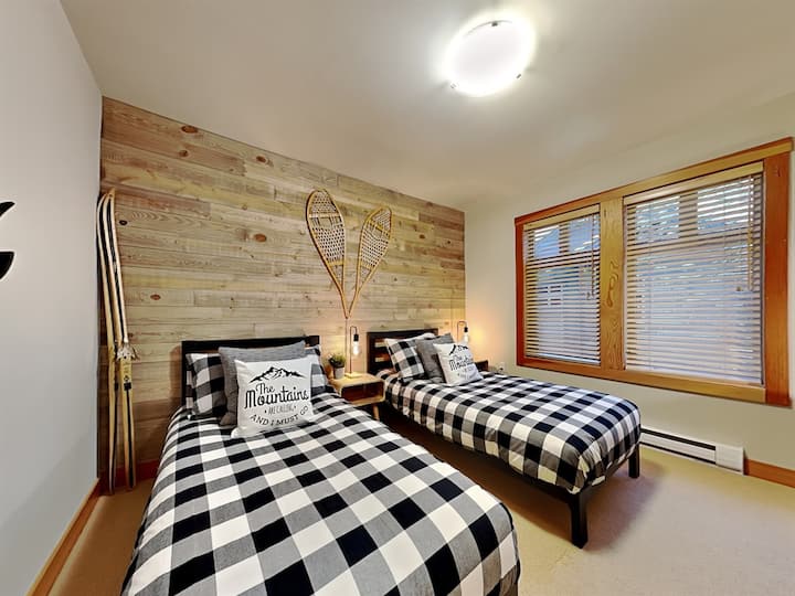 Спалня 4: единичните легла предлагат опции за спане