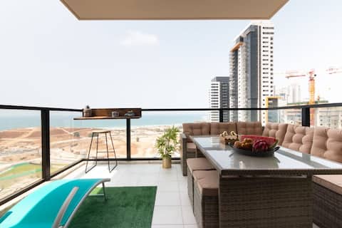 O&O Group - 3BR SeaFront APT Prestigious Tower