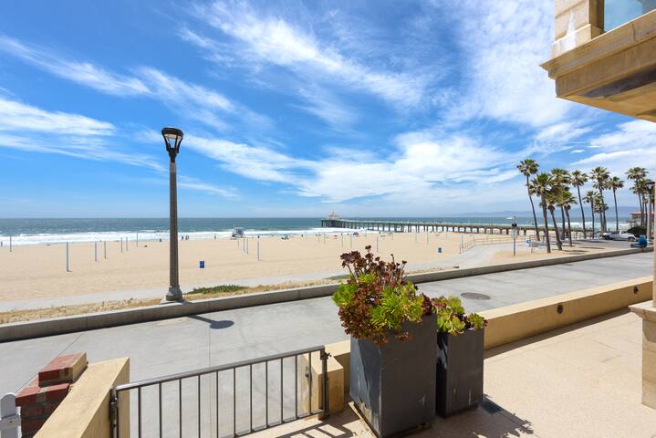 koolkondo Strand Oceanview Home in Manhattan Beach gallery image 4