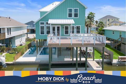 Spacious Canalfront Retreat w/ Pool & Private Dock
