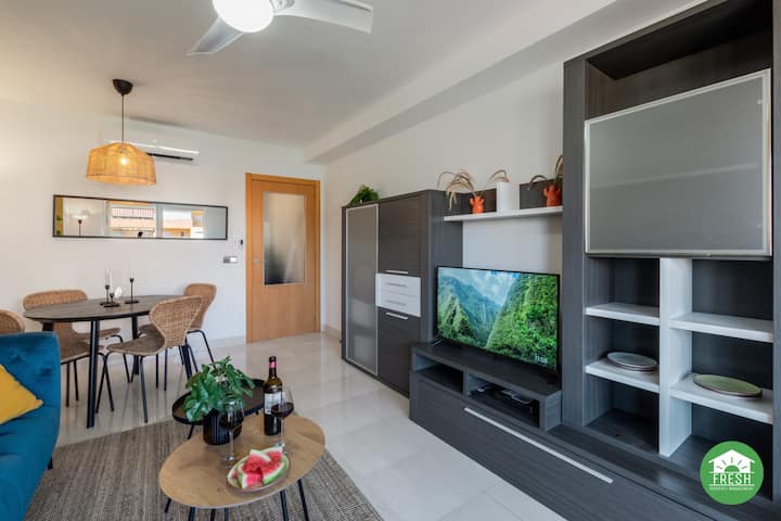 Casa Mariposa: 2br Apt With Pool Steps From Beach - Algarrobo