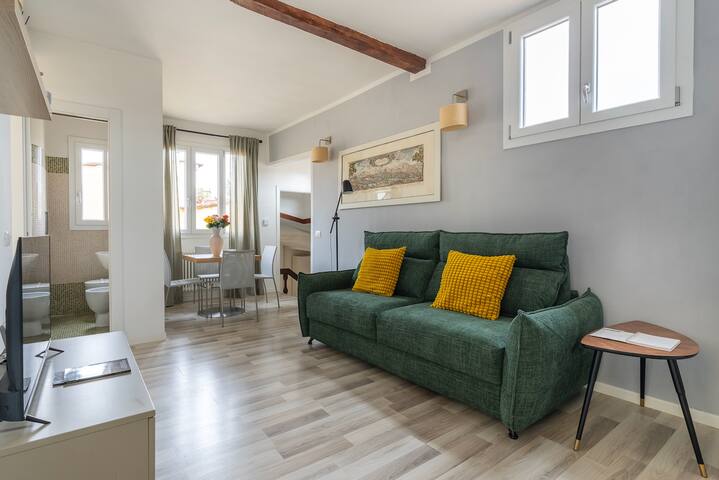 Florence Dolce Vita managed Airbnb listing 3