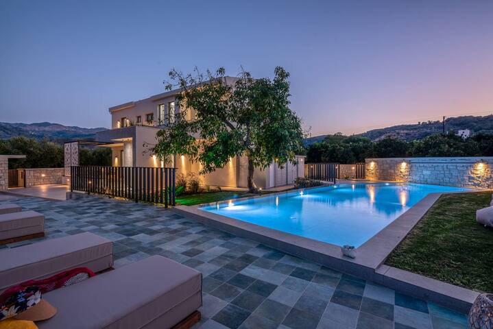 Alyona Villas – Villa Lona gallery image 2