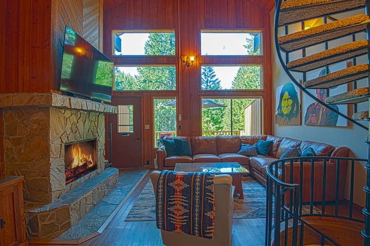 Ptarmigan Village managed Airbnb listing 2