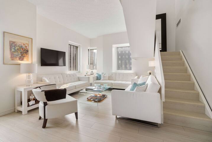 5Bdrm Midtown Penthouse Apartment/Corporate Rental gallery image 2