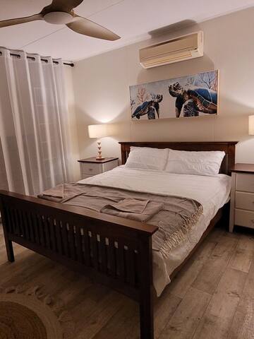 16 Stokes-Hughes Street gallery image 3