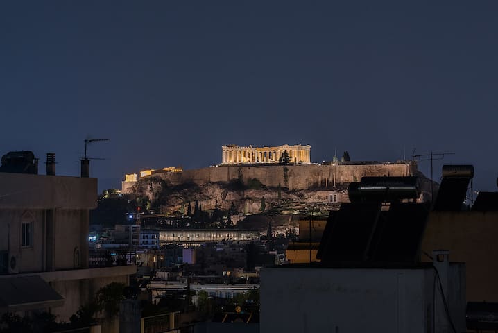 Athens Duplex Penthouse with Acropolis View