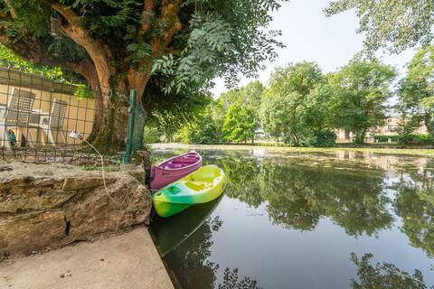 La Vonne: swimming pool and river access