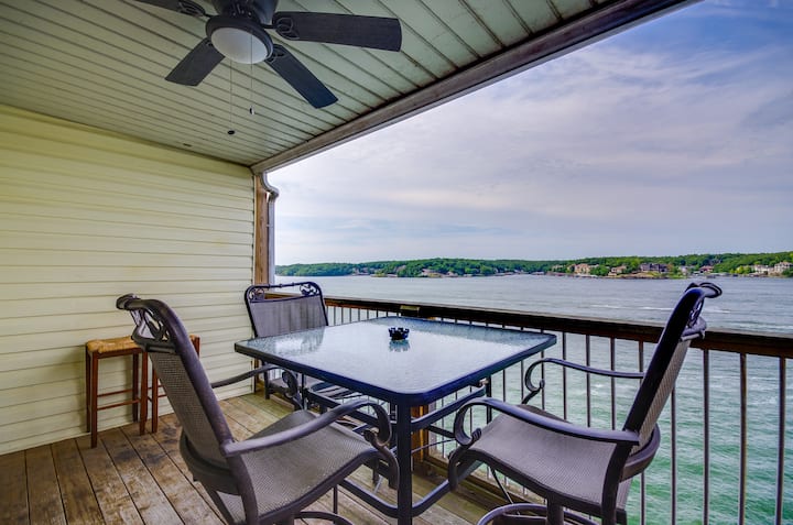 Pool + Dock Access: Osage Beach Retreat! - Osage Beach, MO