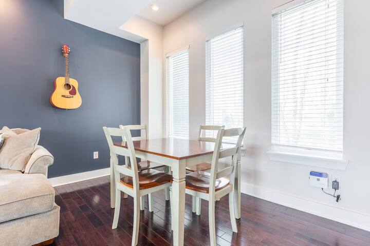 The Taylor Martin – Spacious Homes w/ Rooftop gallery image 2