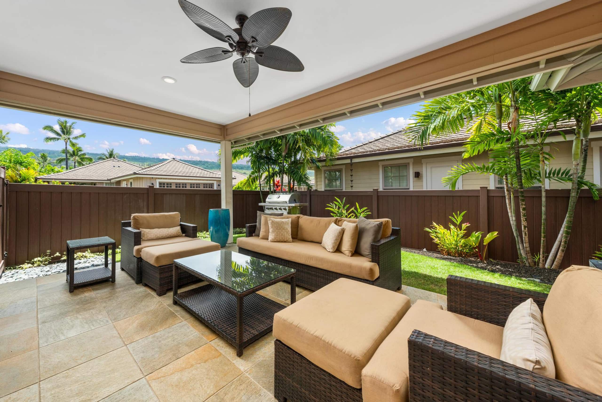 Home in Kailua-Kona · ★4.95 · 3 bedrooms · 4 beds · 2.5 baths - Image 1