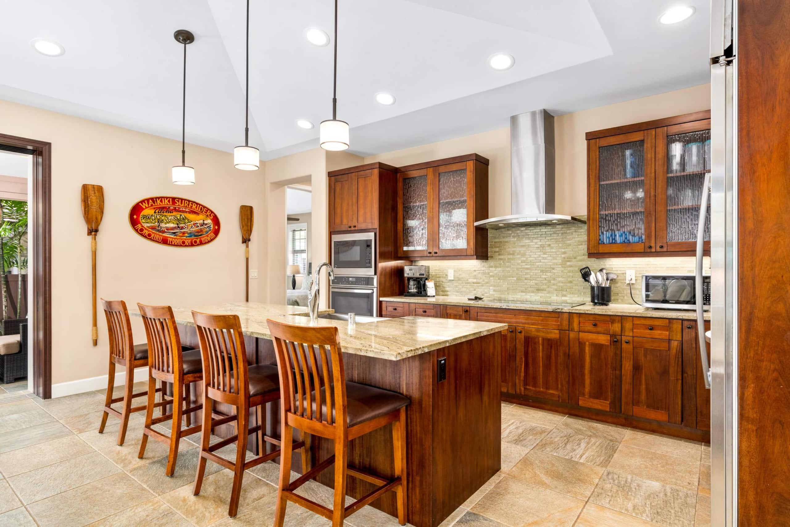 Home in Kailua-Kona · ★4.95 · 3 bedrooms · 4 beds · 2.5 baths - Image 19