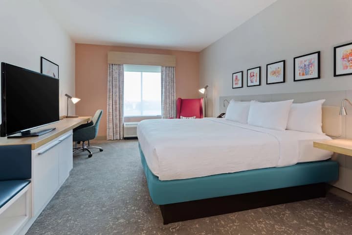 Near Homestead-miami Speedway | Pool. Bar. Gym. - Homestead, FL