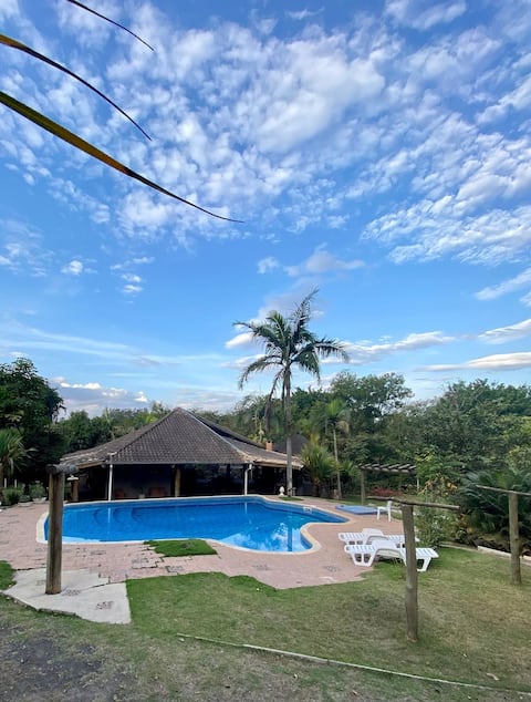 WV02H Chácara with Lakes, Pool and Environment Welcome