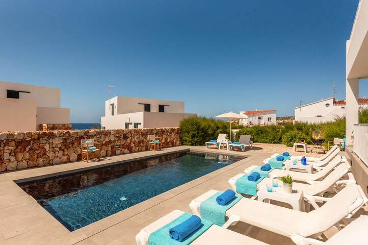 Villa Amatista by Villa Plus gallery image 2