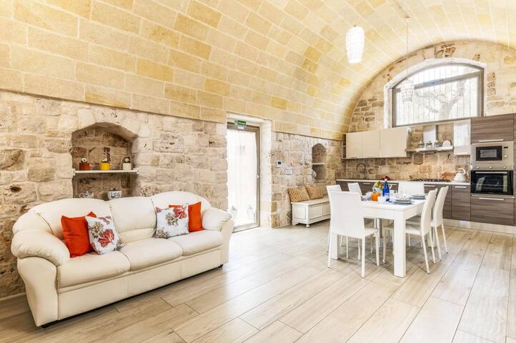 Villa Amico by Villa Plus gallery image 5