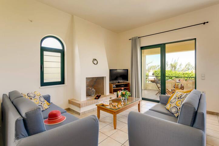 Villa Anni by Villa Plus gallery image 4