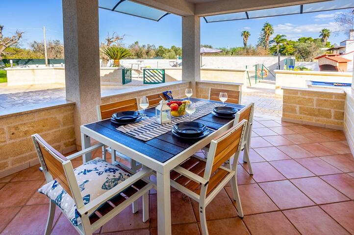 Villa Aranceto by Villa Plus gallery image 5