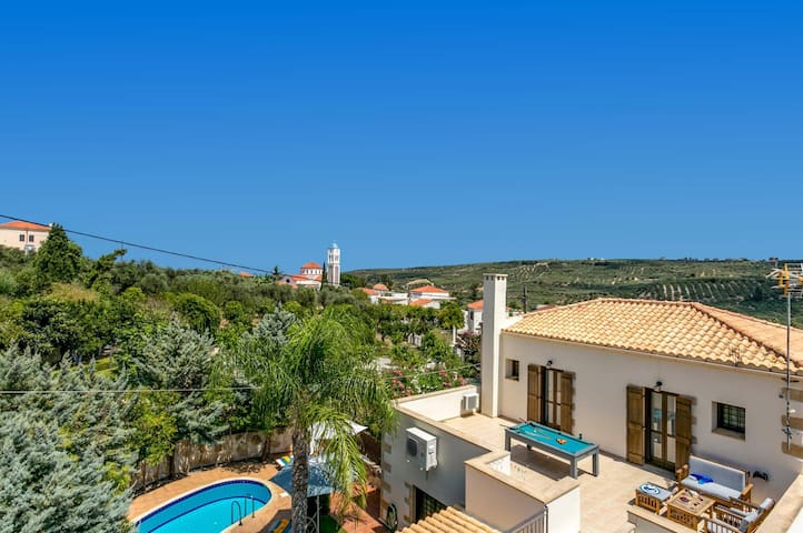 Villa Areti by Villa Plus gallery image 3