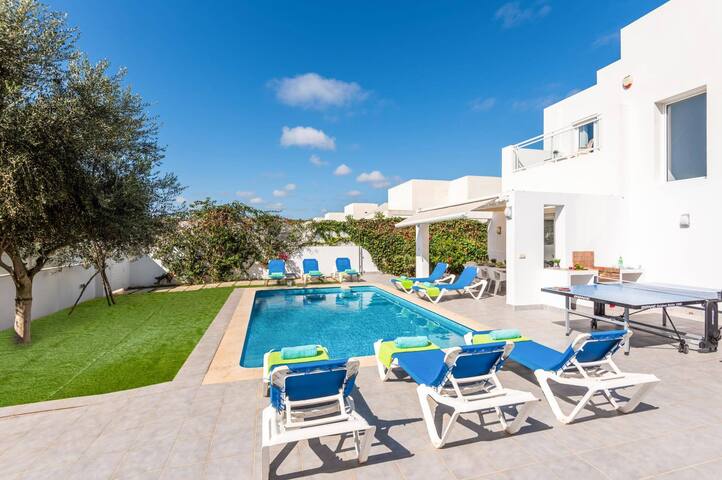 Villa Atalis by Villa Plus gallery image 2