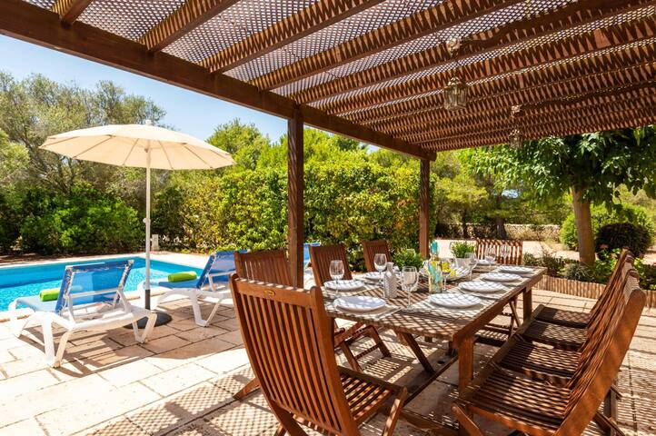 Villa Biniparrell by Villa Plus gallery image 4