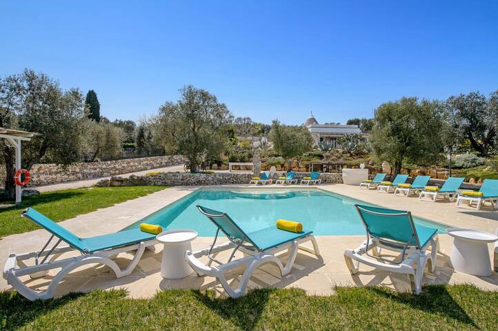 Villa Borgo Mediterraneo by Villa Plus gallery image 2