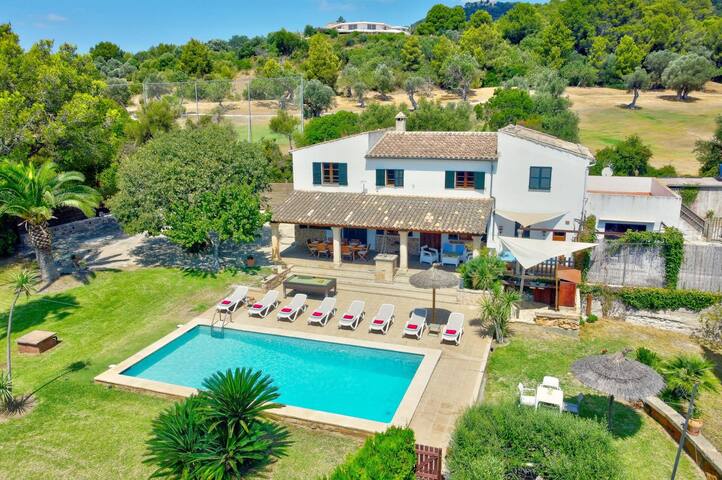 Villa Ca’n Toni Pau by Villa Plus gallery image 4