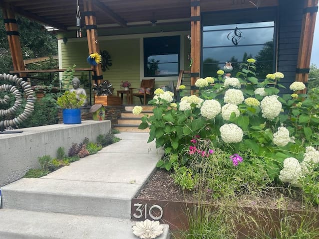 Bozeman Creek House gallery image 2