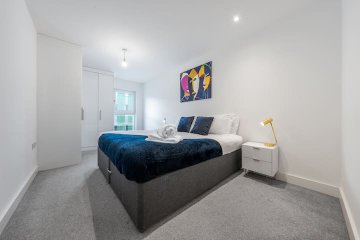 Successful Airbnb property: Luxury 1 Bedroom Apartment with Balcony Central in Stevenage