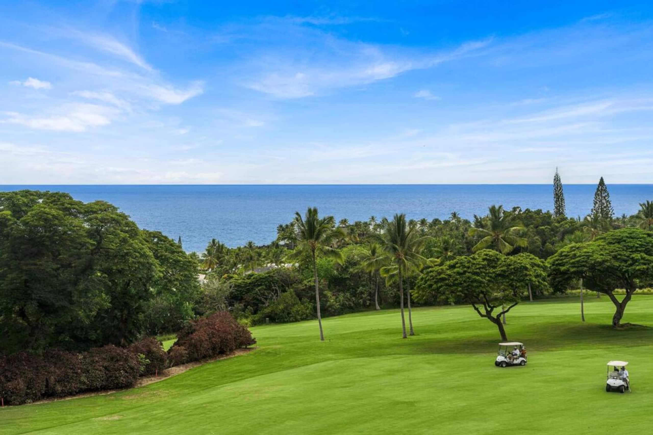 Condo in Kailua-Kona · ★5.0 · 2 bedrooms · 4 beds · 2.5 baths - Image 26