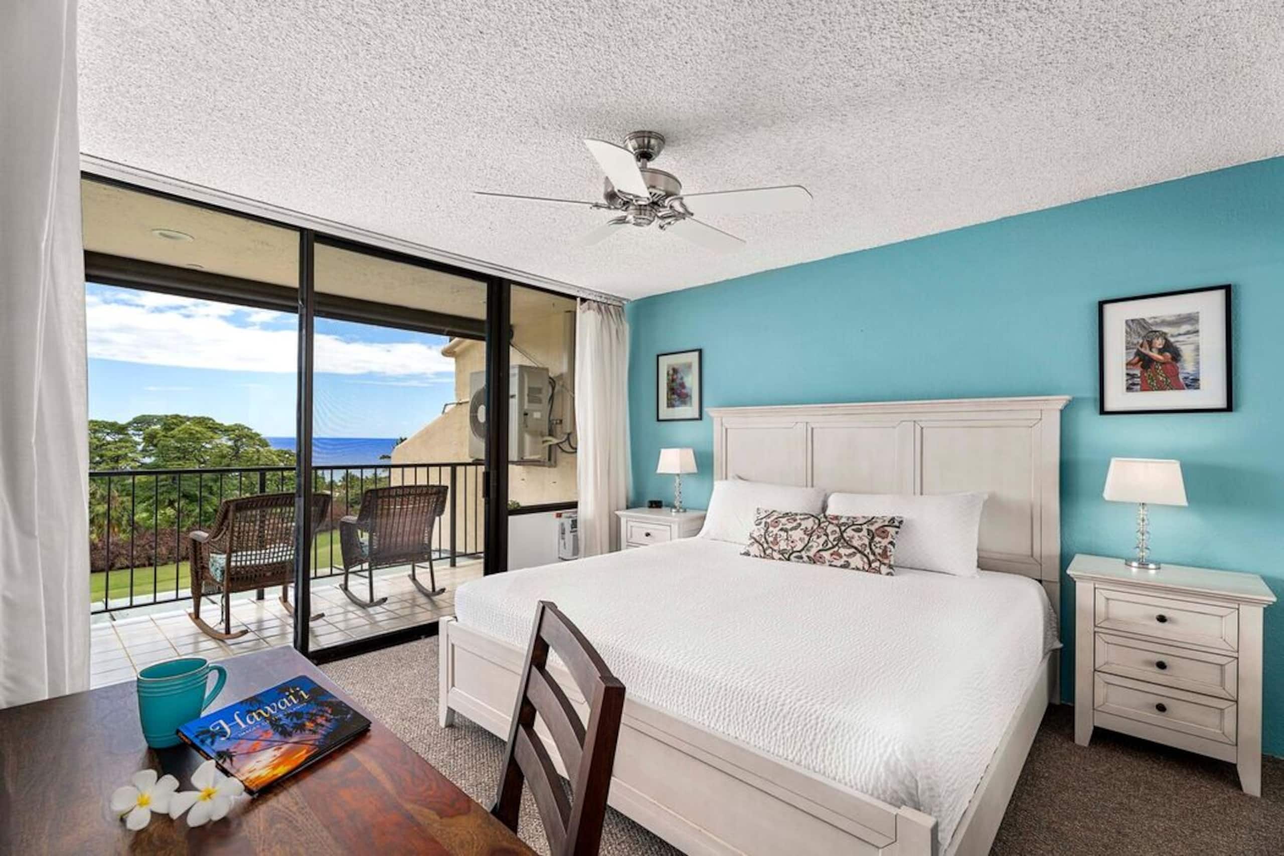 Condo in Kailua-Kona · ★5.0 · 2 bedrooms · 4 beds · 2.5 baths - Image 12