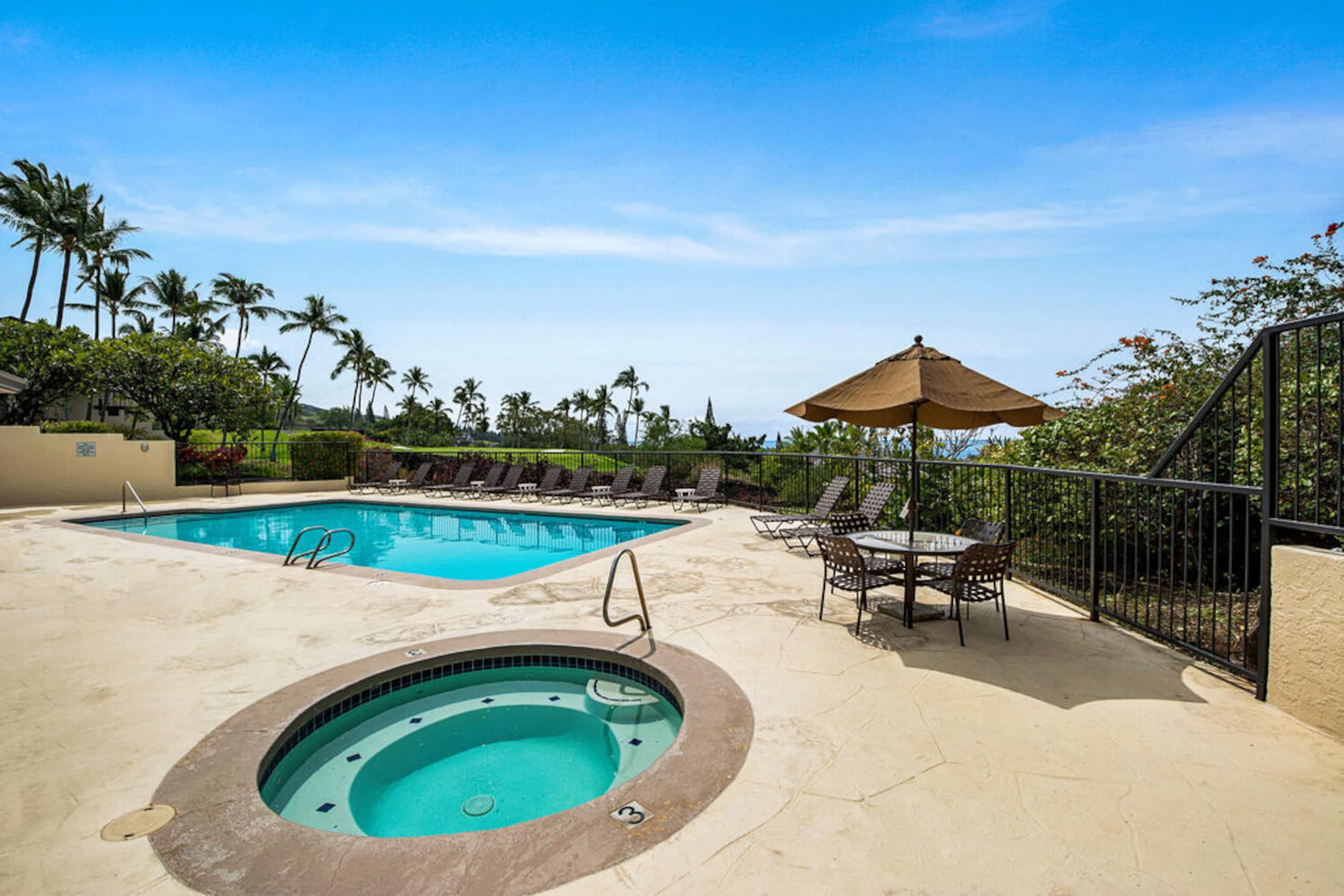 Condo in Kailua-Kona · ★5.0 · 2 bedrooms · 4 beds · 2.5 baths - Image 38