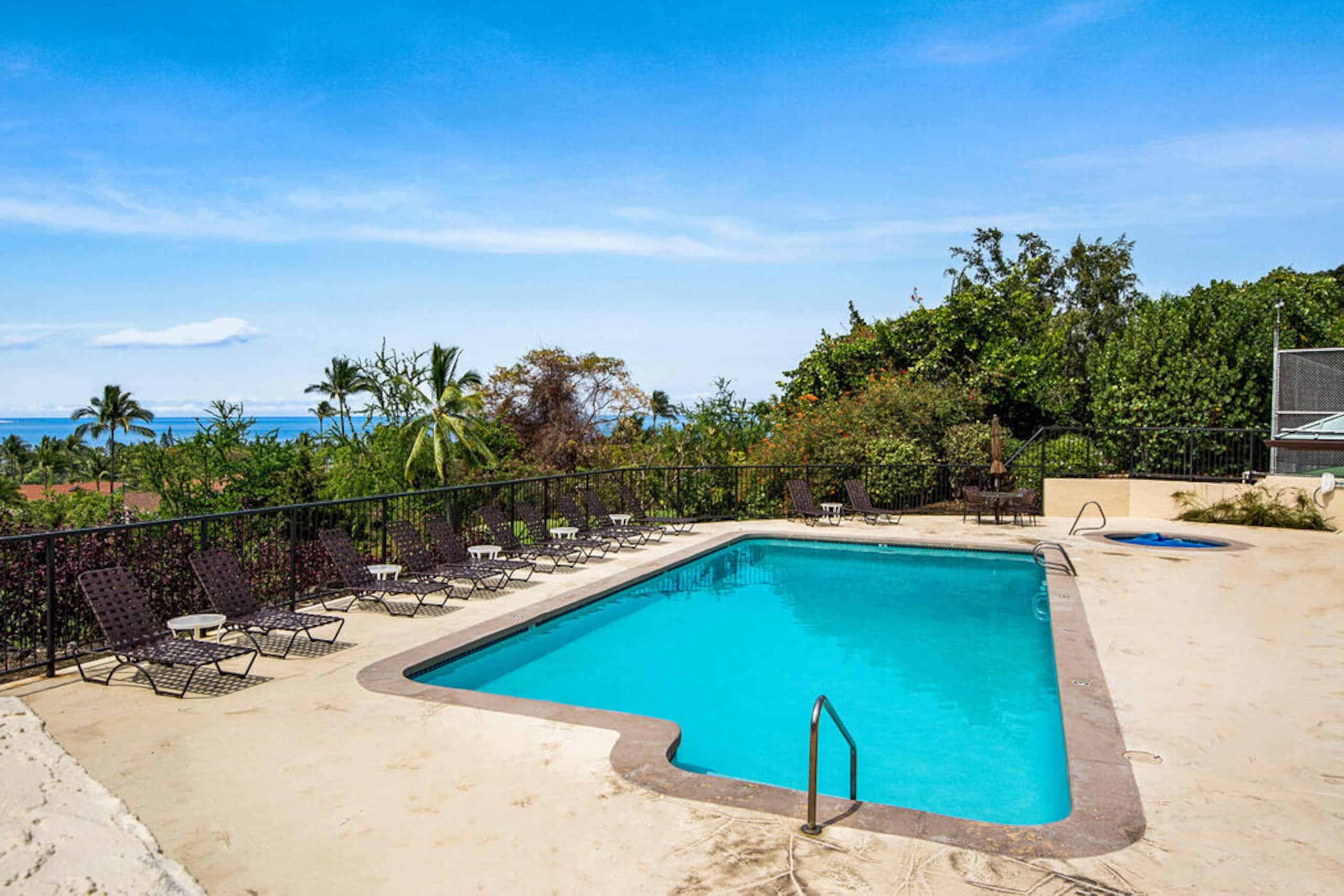 Condo in Kailua-Kona · ★5.0 · 2 bedrooms · 4 beds · 2.5 baths - Image 34