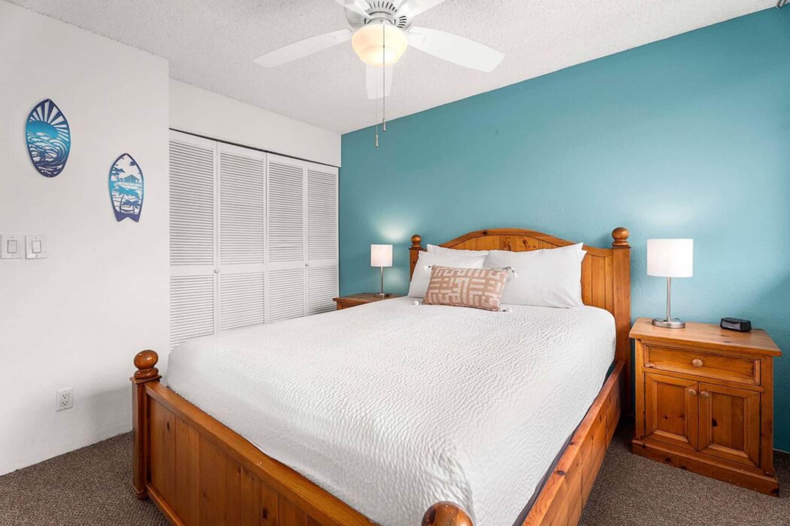 Condo in Kailua-Kona · ★5.0 · 2 bedrooms · 4 beds · 2.5 baths - Image 15