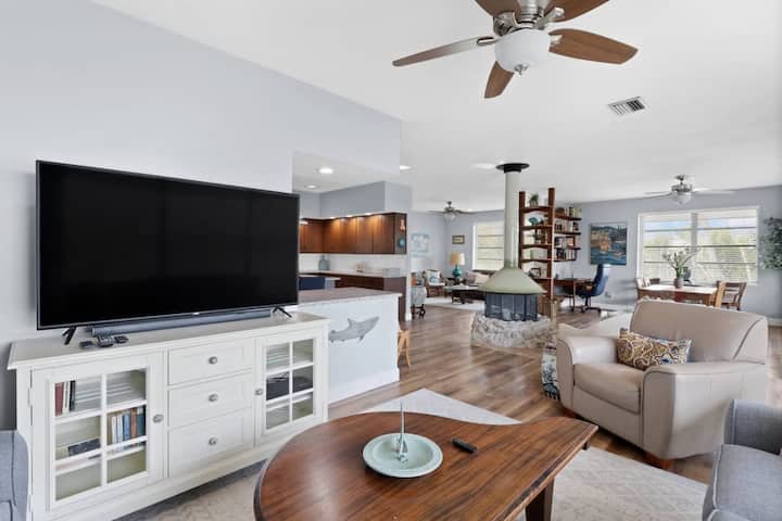 Colonel's Cottage - Sanibel, FL