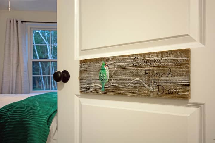 BR 4 - Green Finch Den