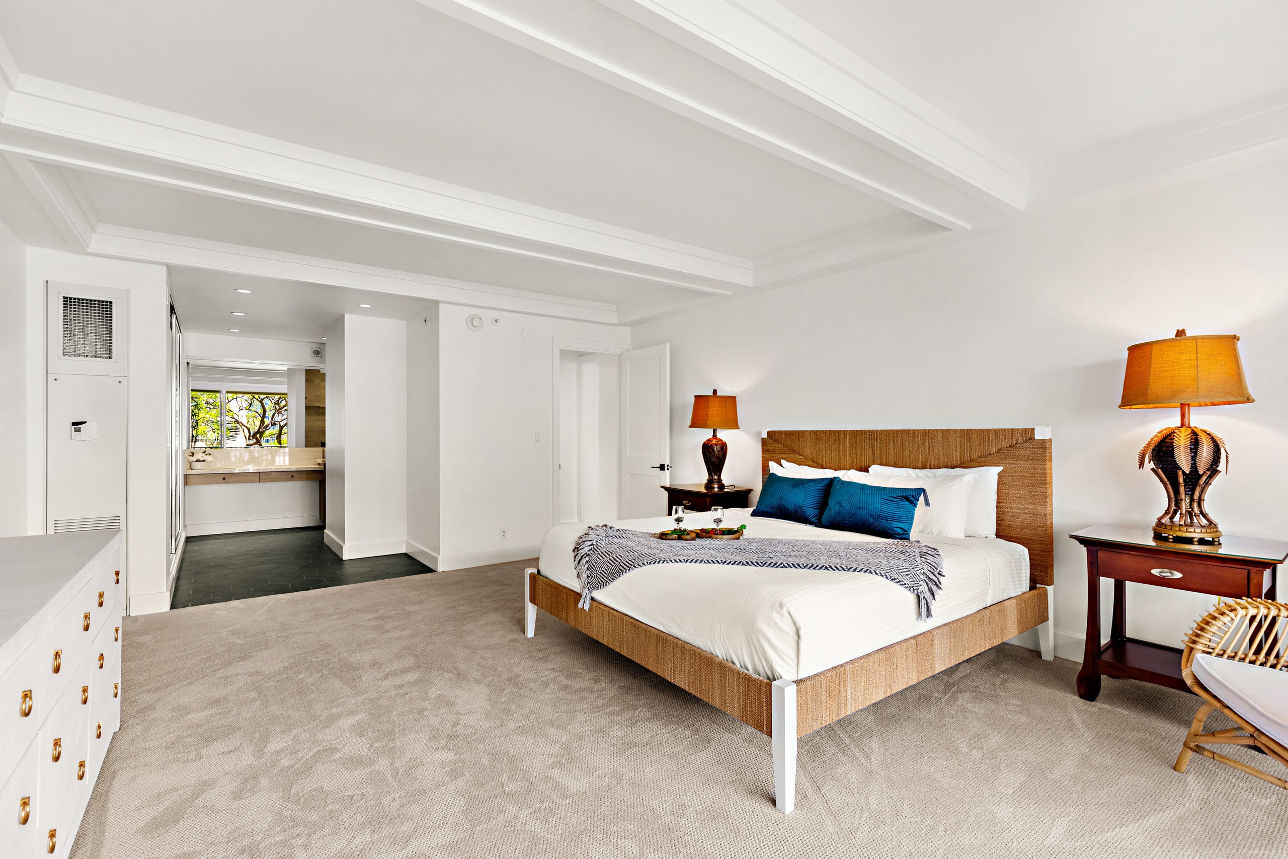 Condo in Lahaina · ★5.0 · 2 bedrooms · 2 beds · 2 baths - Image 19