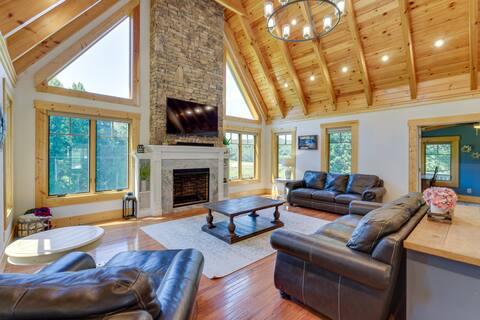 Spacious Hayesville Vacation Home w/ Private Pool!