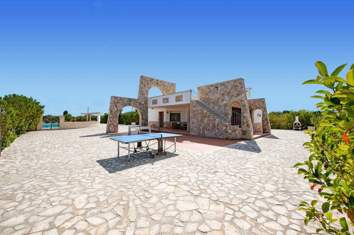 Villa Doriana by Villa Plus gallery image 4