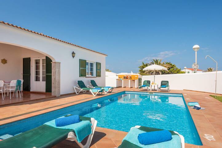 Villa Enrich by Villa Plus gallery image 5